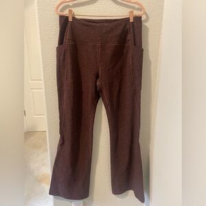 Zella High Waist Pocket Flare Leggings, Sz L